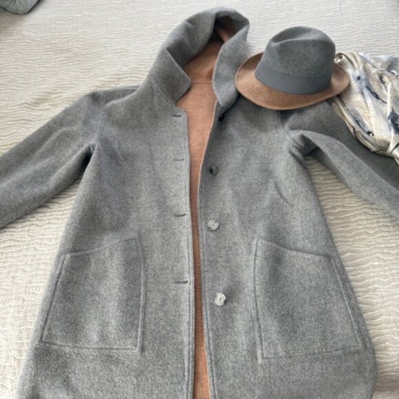 Alpaca reversible coat with matching hat and scarf - Picture 3 of 6